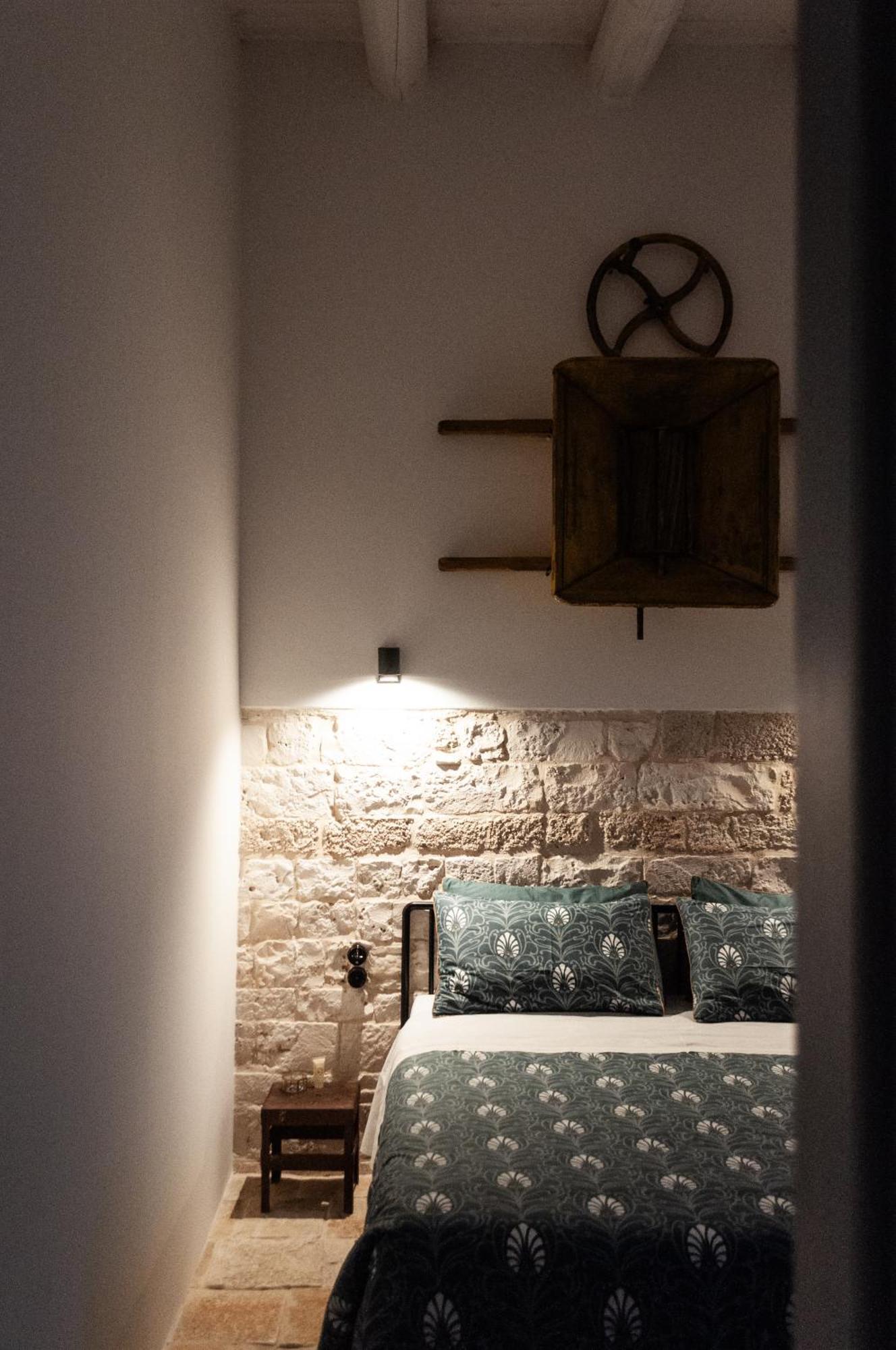 Casale Petrarolo Bed and Breakfast Monopoli Exteriör bild
