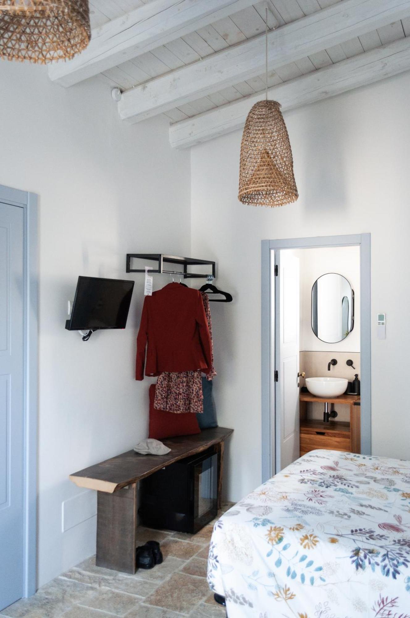 Casale Petrarolo Bed and Breakfast Monopoli Exteriör bild
